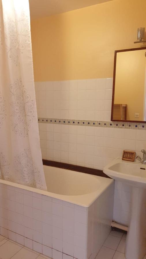 Praloup1600 Apartment